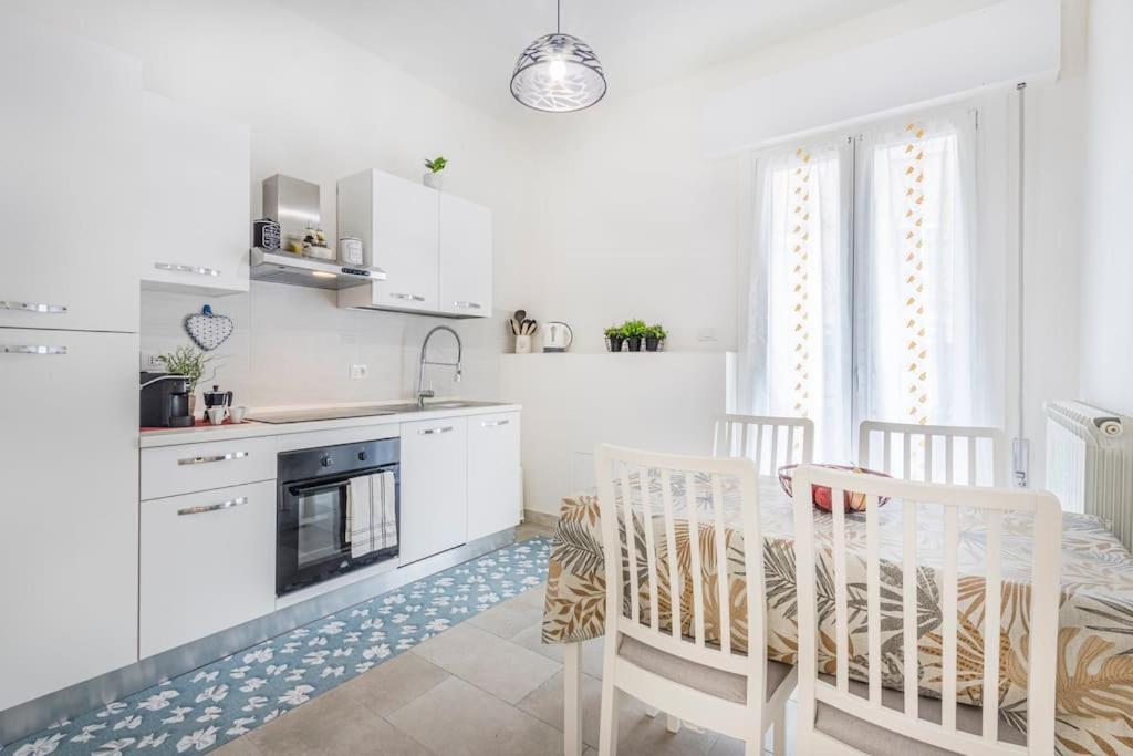 Minimalist Oasis - City Life & Hesperia Hospital Modena Dış mekan fotoğraf